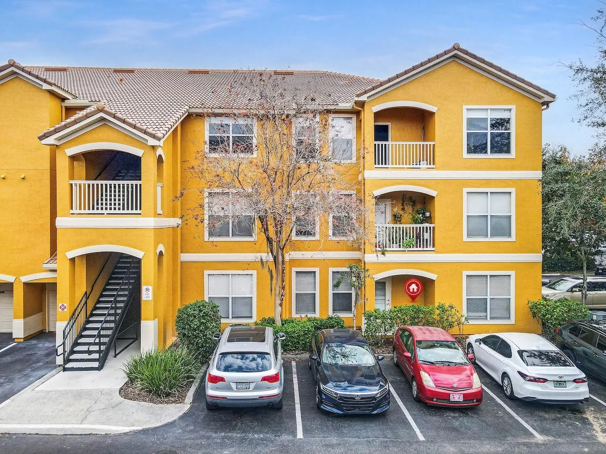Central Florida Real Estate | View 8848 VILLA VIEW, 106 | 3 Beds, 2 Baths