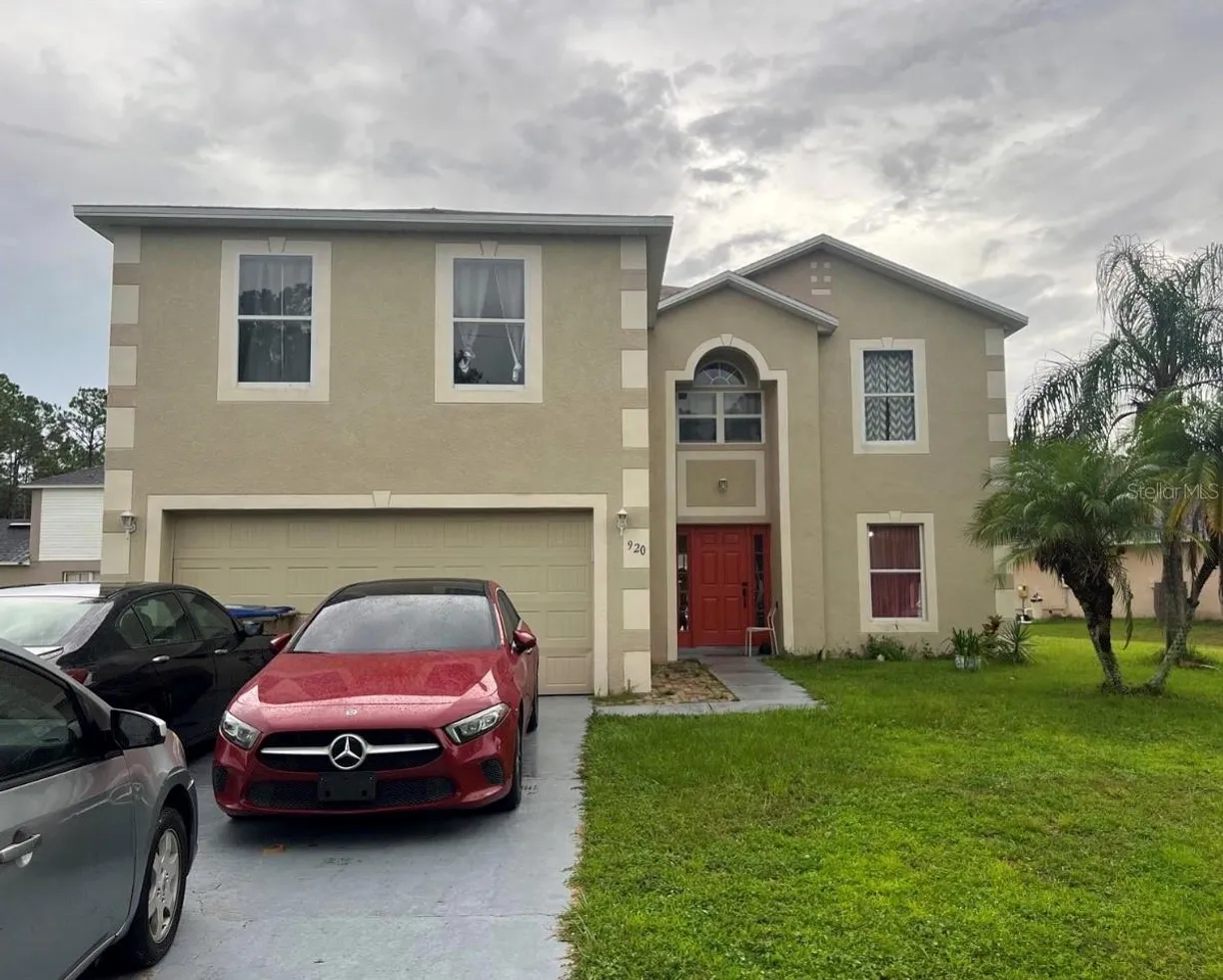Central Florida Real Estate | View 920 GILLINGHAM COURT | 4 Beds, 2 Baths