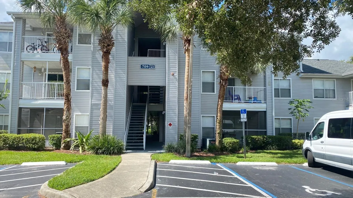 Central Florida Real Estate | View 709 SECRET HARBOR LANE, 213 | 2 Beds, 2 Baths
