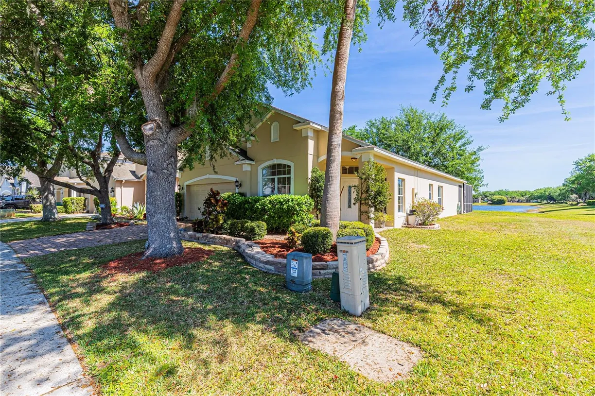 Central Florida Real Estate | View 10045 AUTUMN CREEK LANE | Listing