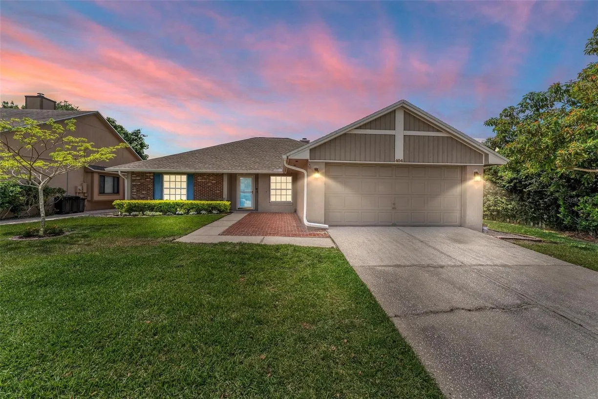 Central Florida Real Estate | View 404 N SUNDANCE DRIVE | 4 Beds, 2 Baths