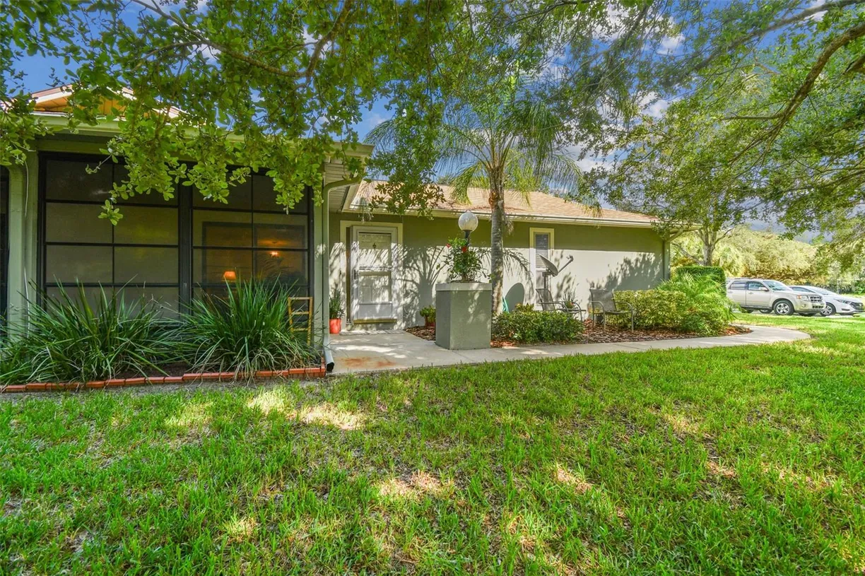 Sarasota/St. Petersburg Real Estate | View 251 HIDDEN BROOK DRIVE, 102C | Listing