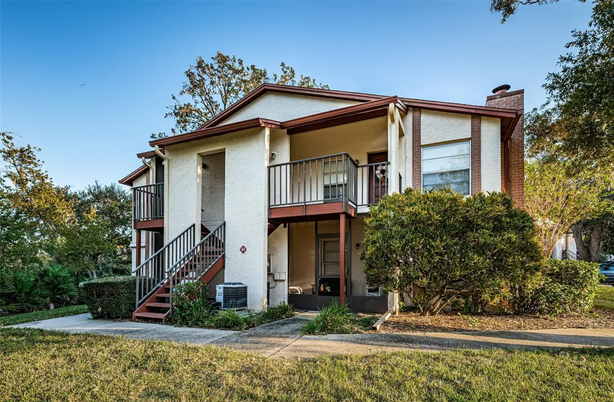 Sarasota/St. Petersburg Real Estate | View 3455 COUNTRYSIDE BOULEVARD, 52 | Listing