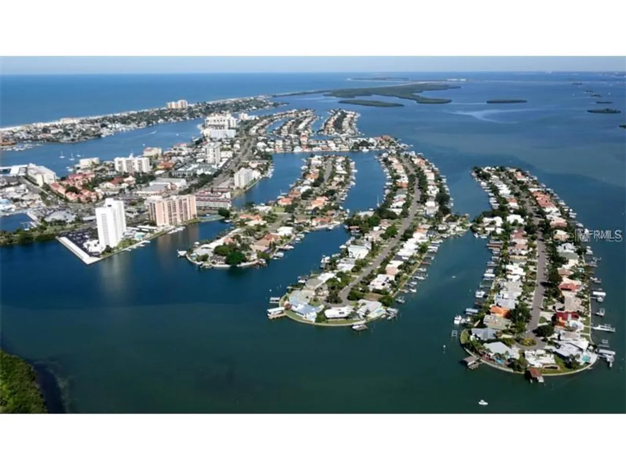 Sarasota/St. Petersburg Real Estate | View 660 ISLAND WAY, 908 | Listing