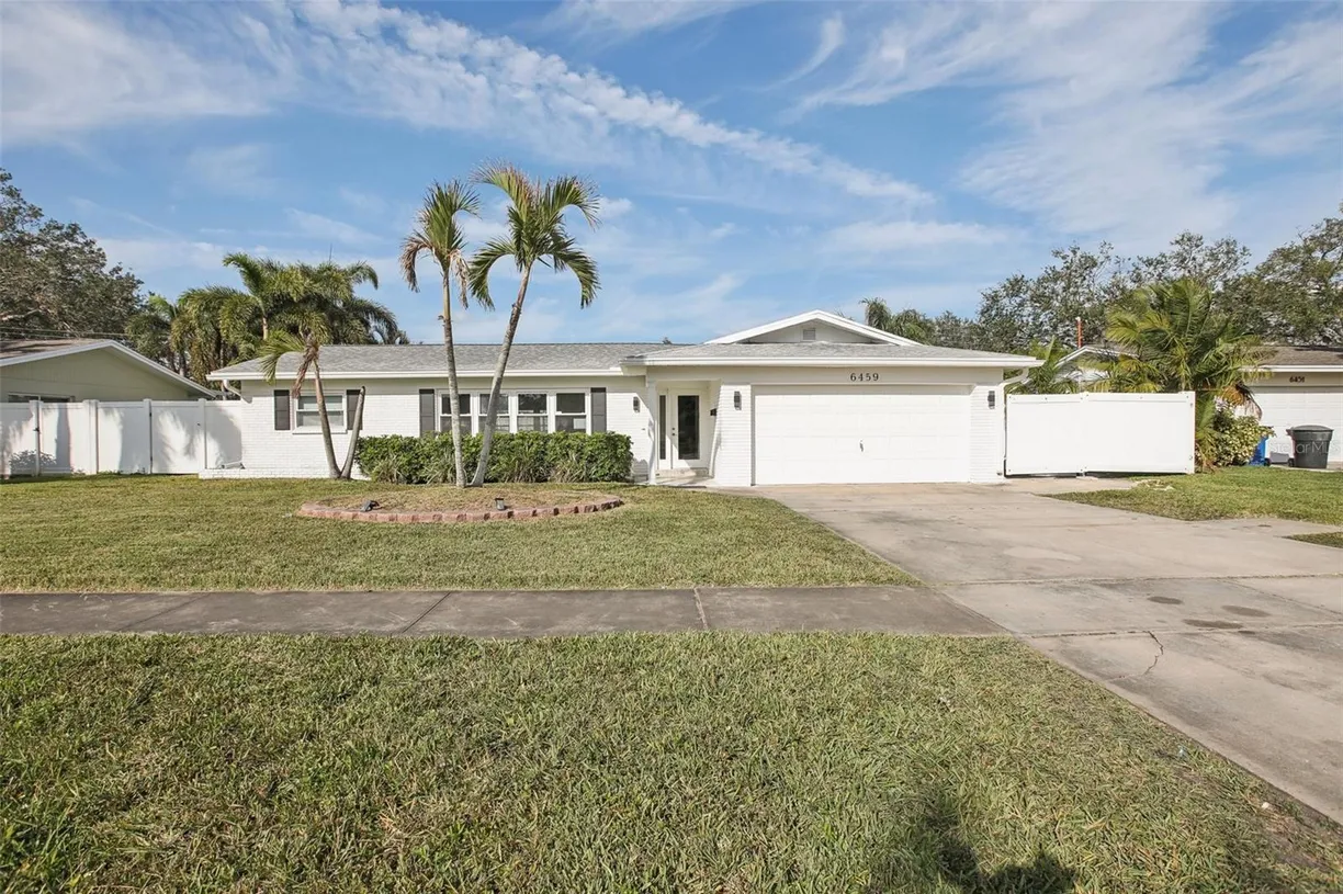 Sarasota/St. Petersburg Real Estate | View 6459 30TH AVENUE | 3 Beds, 2 Baths