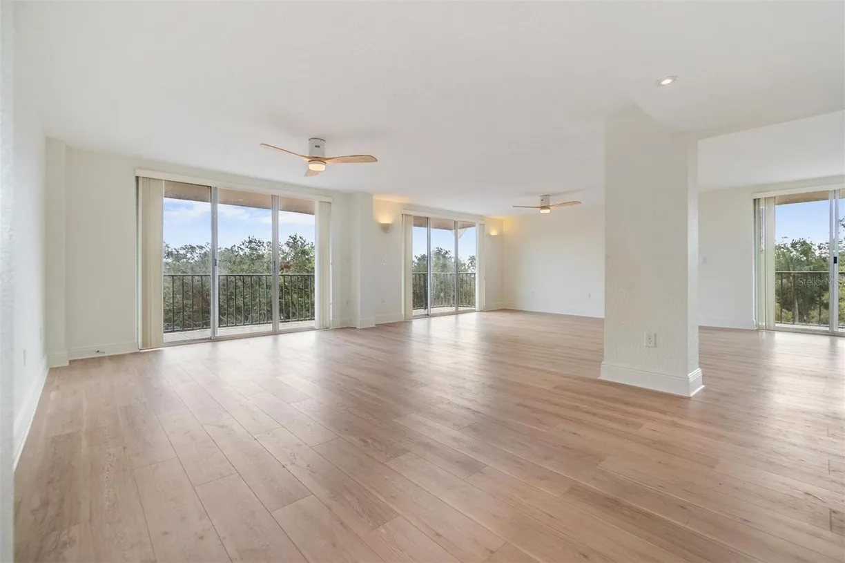 Sarasota/St. Petersburg Real Estate | View 2699 SEVILLE BOULEVARD, 403 | Listing