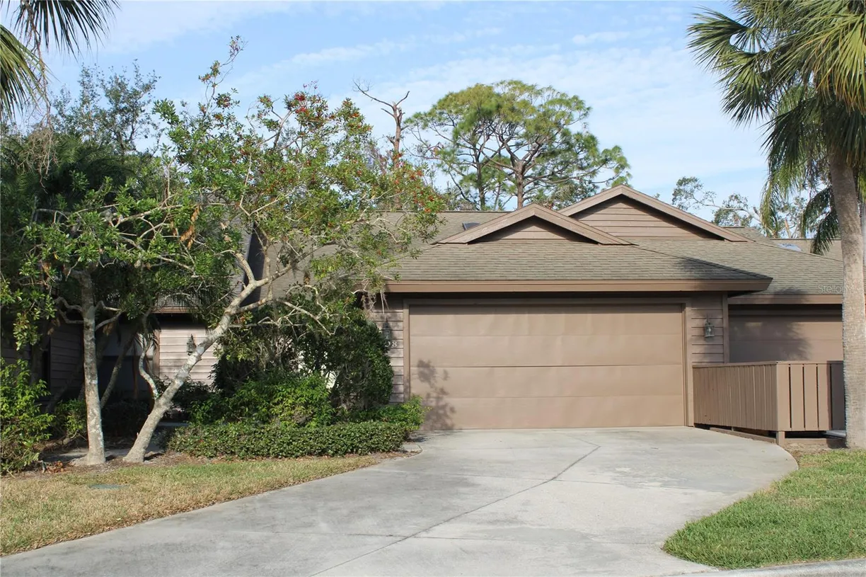 Sarasota/St. Petersburg Real Estate | View 7108 SAINT ANDREWS LANE | 2 Beds, 2 Baths