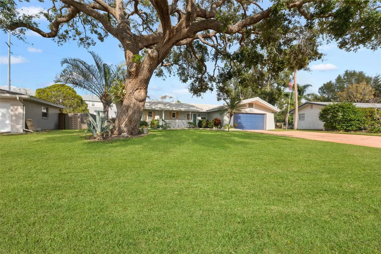 Sarasota/St. Petersburg Real Estate | View 1985 BYRAM DRIVE | Listing