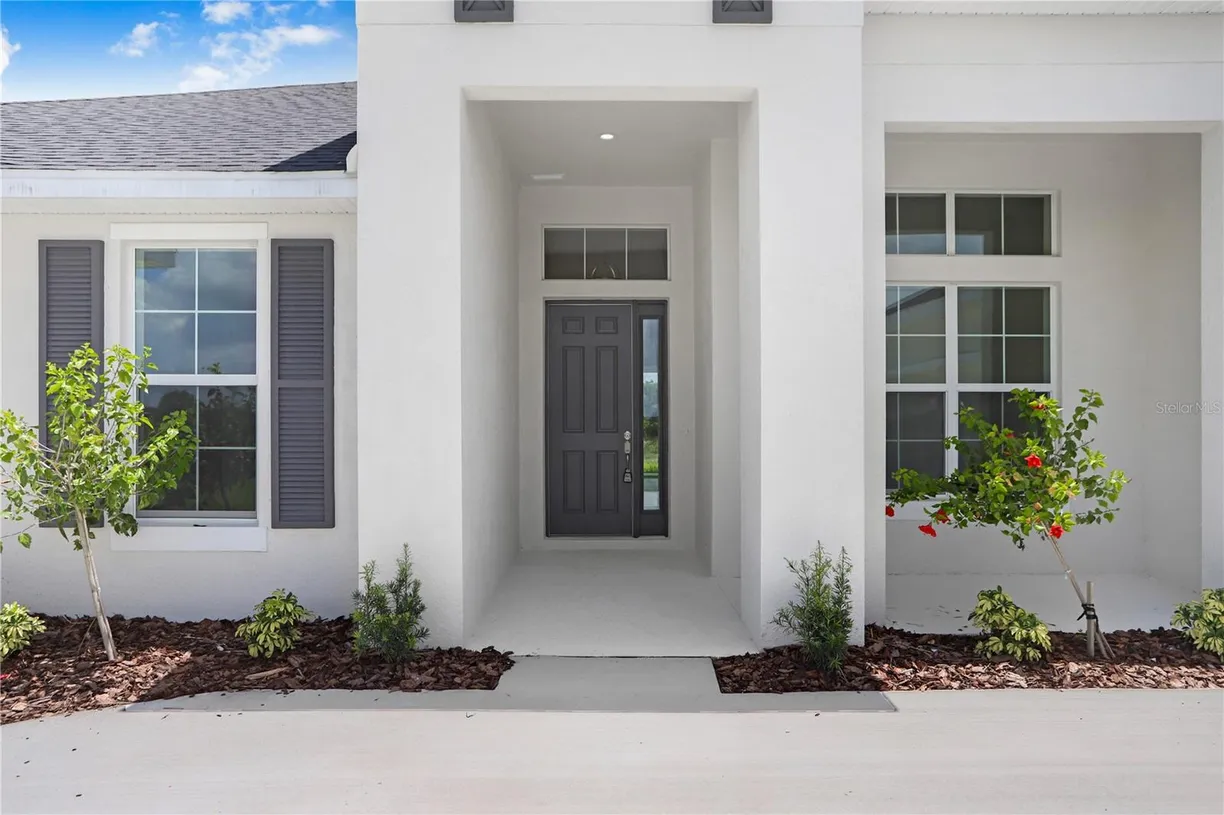 Sarasota/St. Petersburg Real Estate | View 5112 LAKE TOSCANA DRIVE | Listing