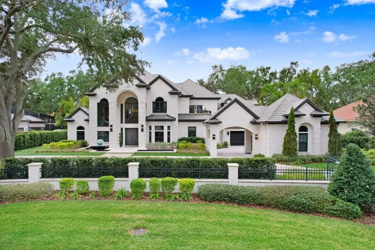 Sarasota/St. Petersburg Real Estate | View 16220 VILLARREAL DE AVILA | 6 Beds, 5 Baths