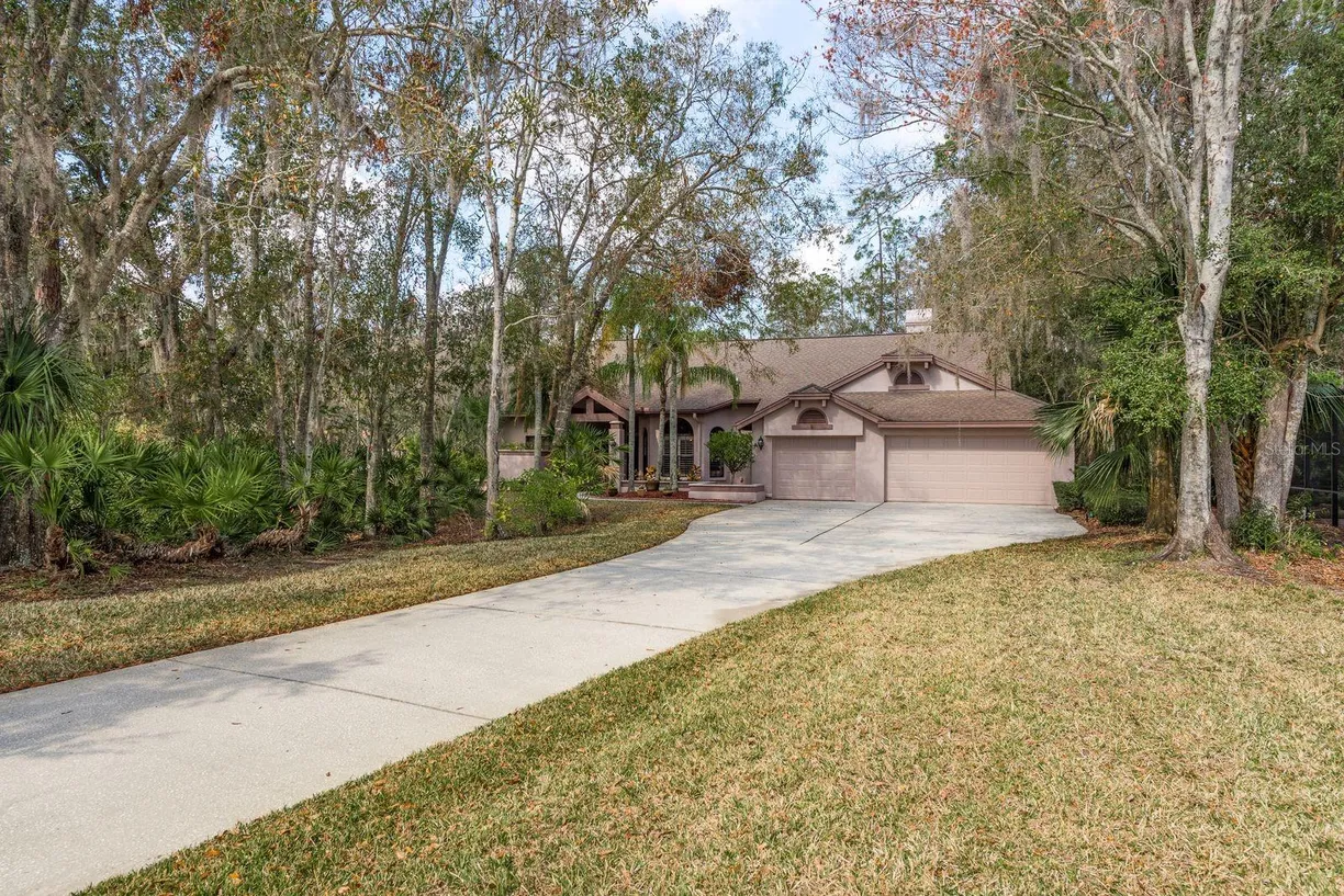 Sarasota/St. Petersburg Real Estate | View 170 GREENHAVEN CIRCLE | Listing