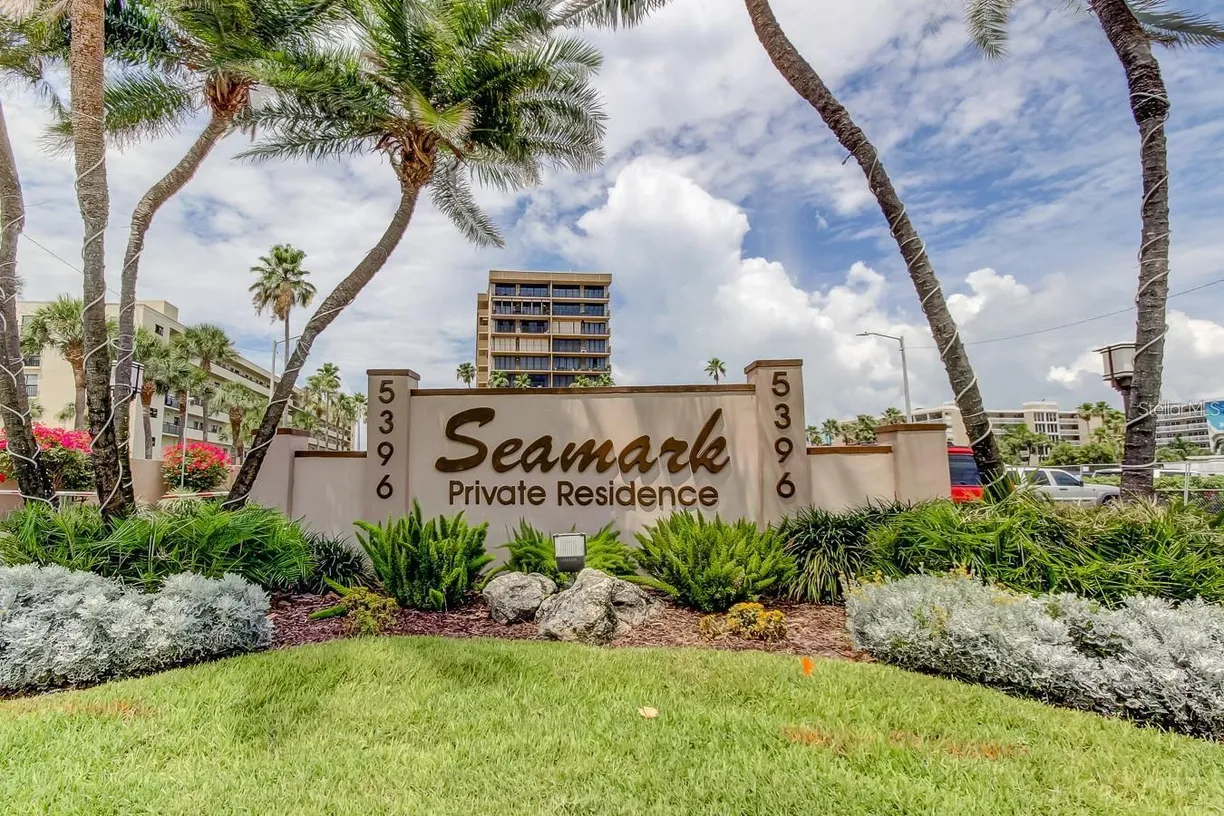 Sarasota/St. Petersburg Real Estate | View 5396 GULF BOULEVARD, 110 | Listing