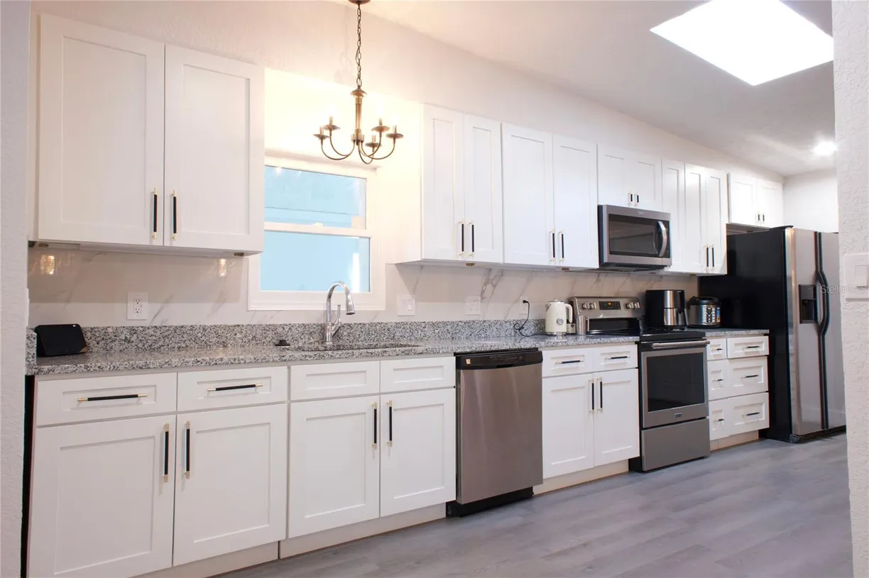 Central Florida Real Estate | View 1231 SIDCUP ROAD | Listing