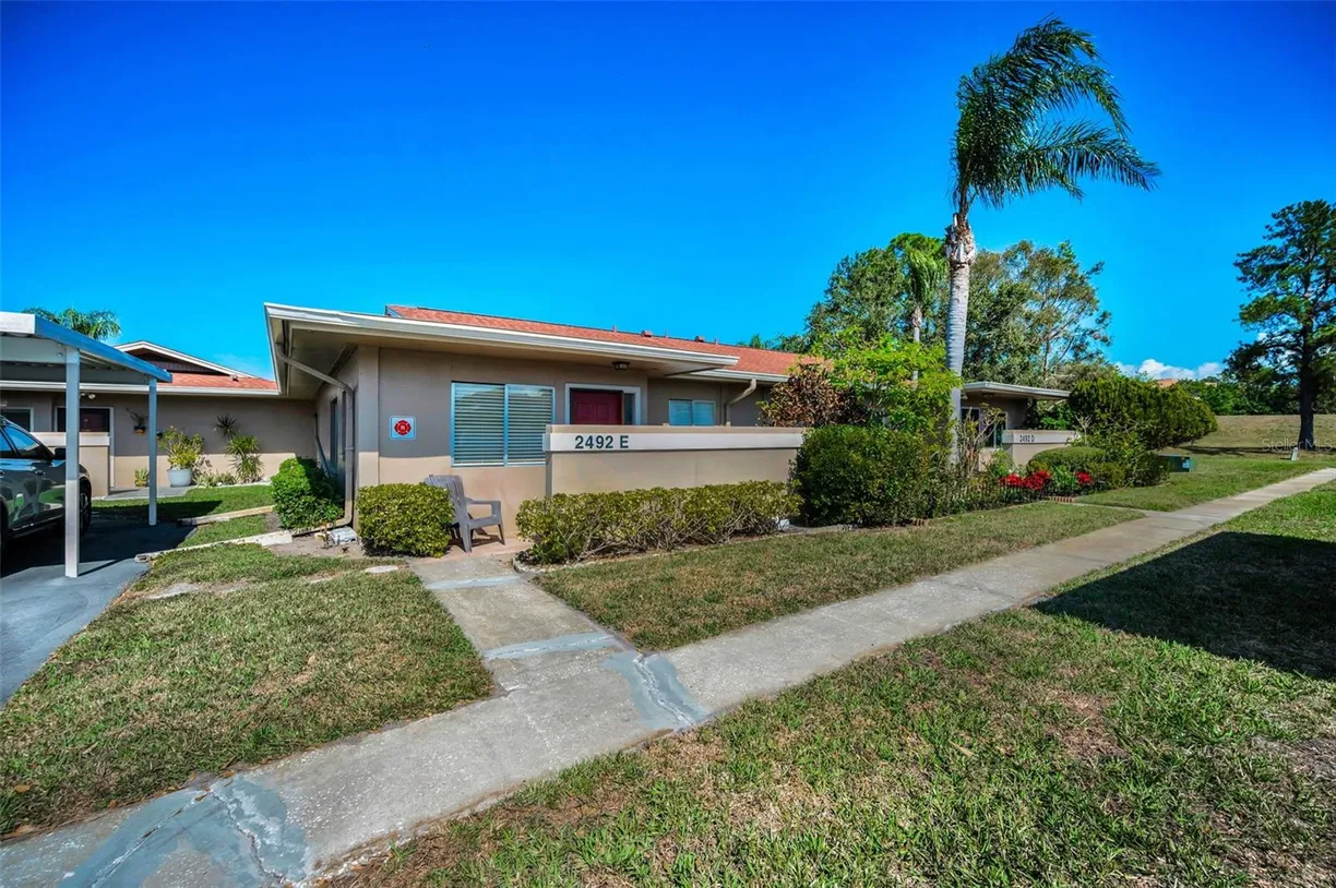 Sarasota/St. Petersburg Real Estate | View 2492 LAURELWOOD DRIVE, E | Listing