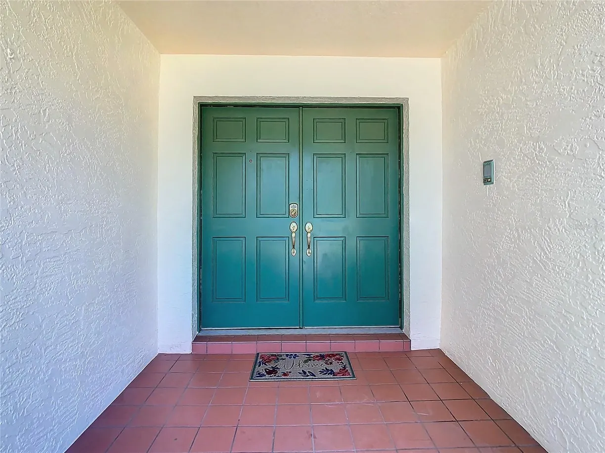 Sarasota/St. Petersburg Real Estate | View 2725 ONIZUKA COURT | Listing