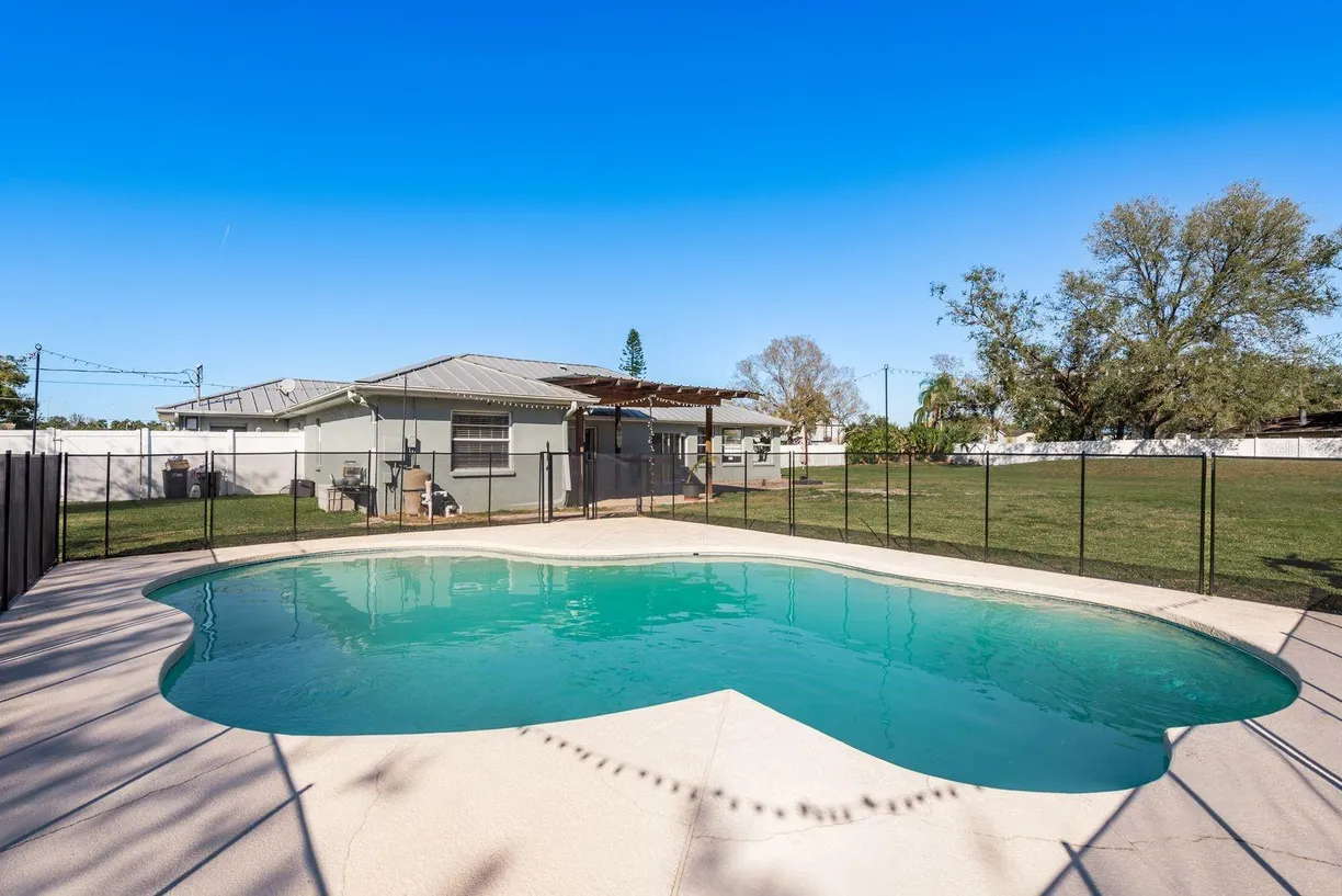 Sarasota/St. Petersburg Real Estate | View 6705 MYRNA DRIVE | Listing