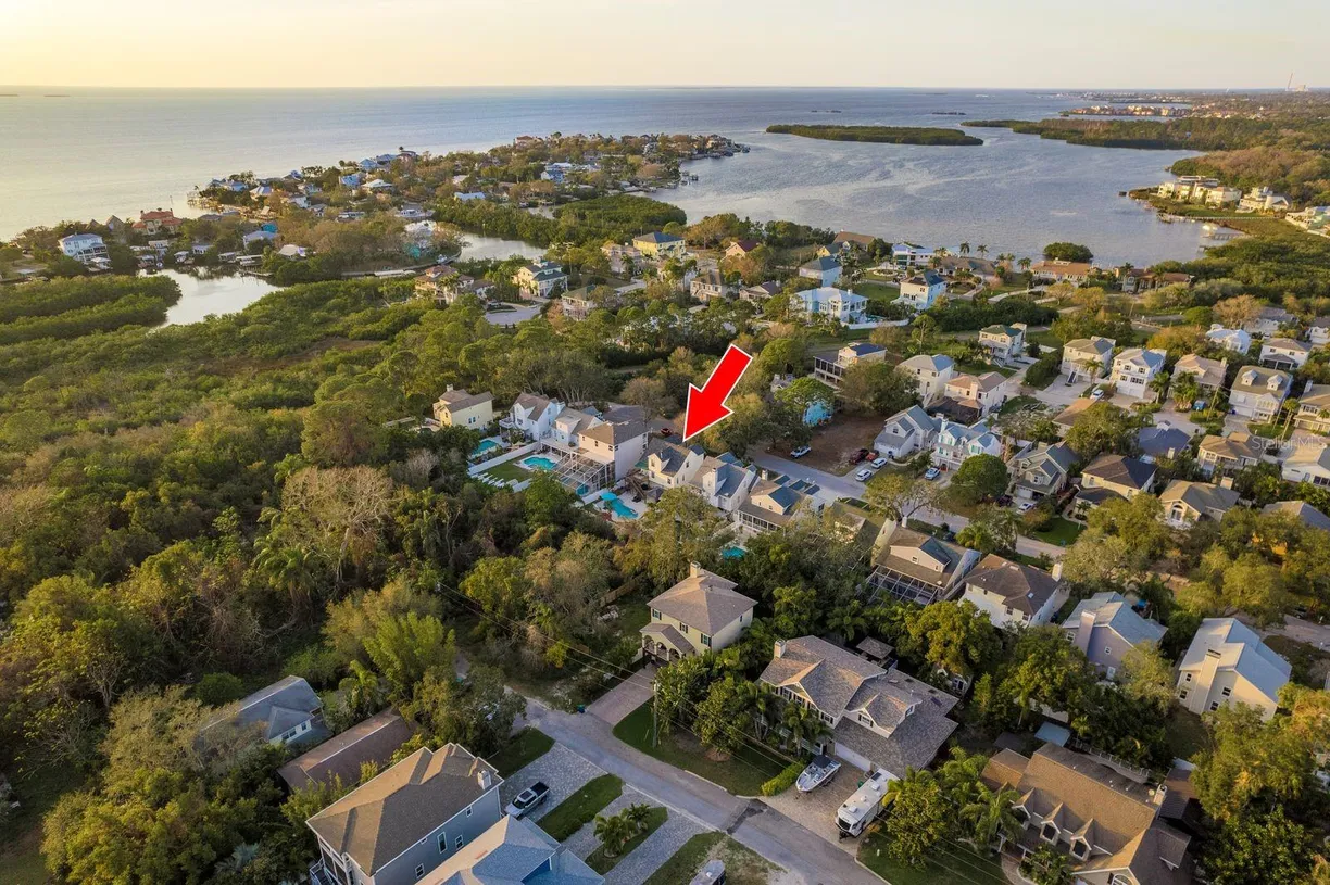 Sarasota/St. Petersburg Real Estate | View 476 REBSTOCK BOULEVARD | Listing