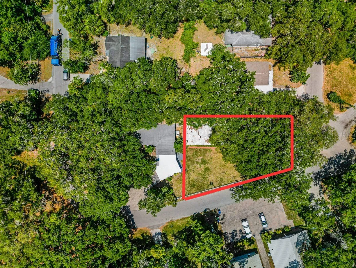 Sarasota/St. Petersburg Real Estate | View MULBERRY DRIVE
