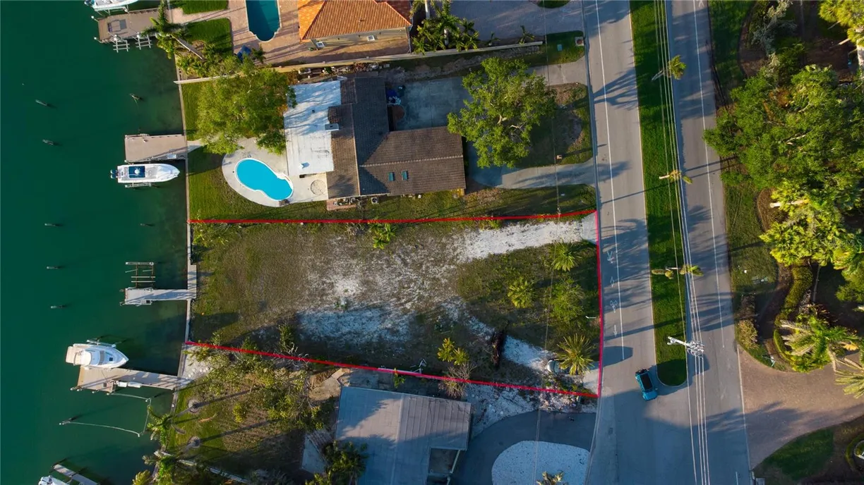 Sarasota/St. Petersburg Real Estate | View 10304 PARADISE BOULEVARD