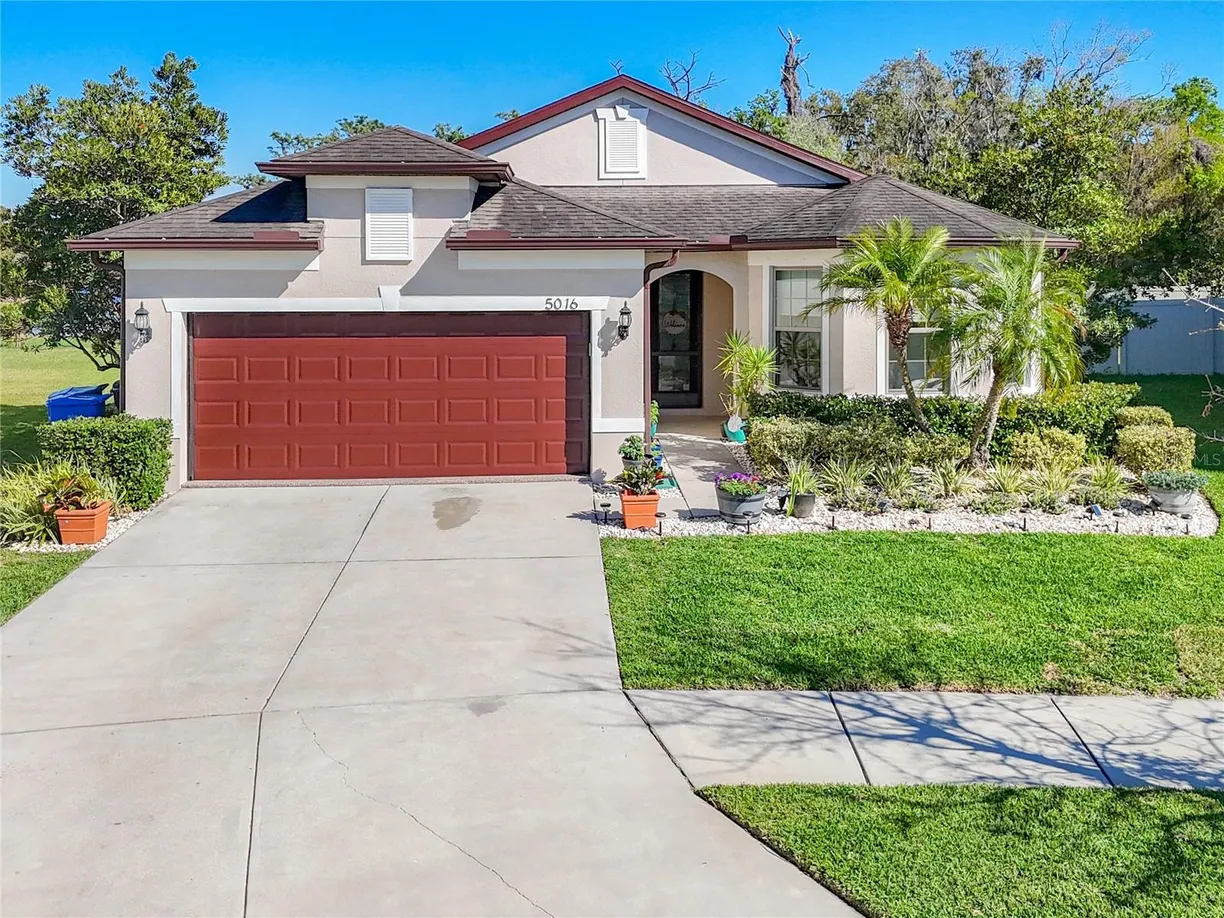 Sarasota/St. Petersburg Real Estate | View 5016 BELLA ARMONIA CIRCLE | 3 Beds, 2 Baths