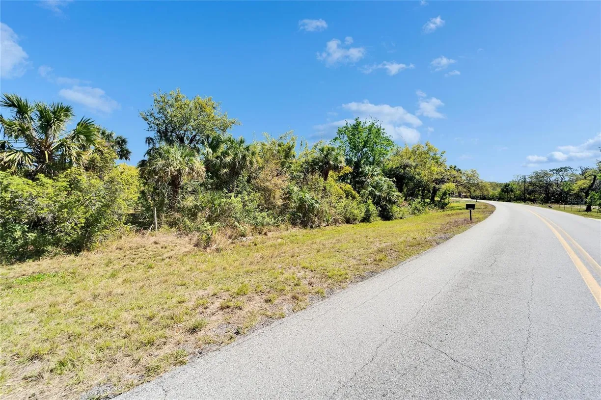 Sarasota/St. Petersburg Real Estate | View 3106 TIMBERLEE ROAD | Listing