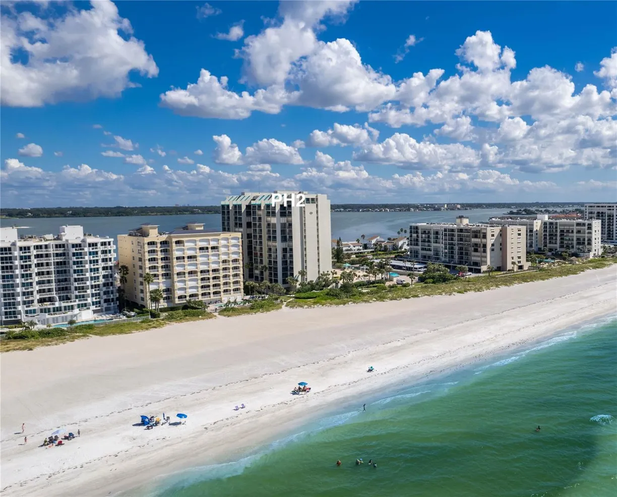 Sarasota/St. Petersburg Real Estate | View 1390 GULF BOULEVARD, PH 2 | Listing