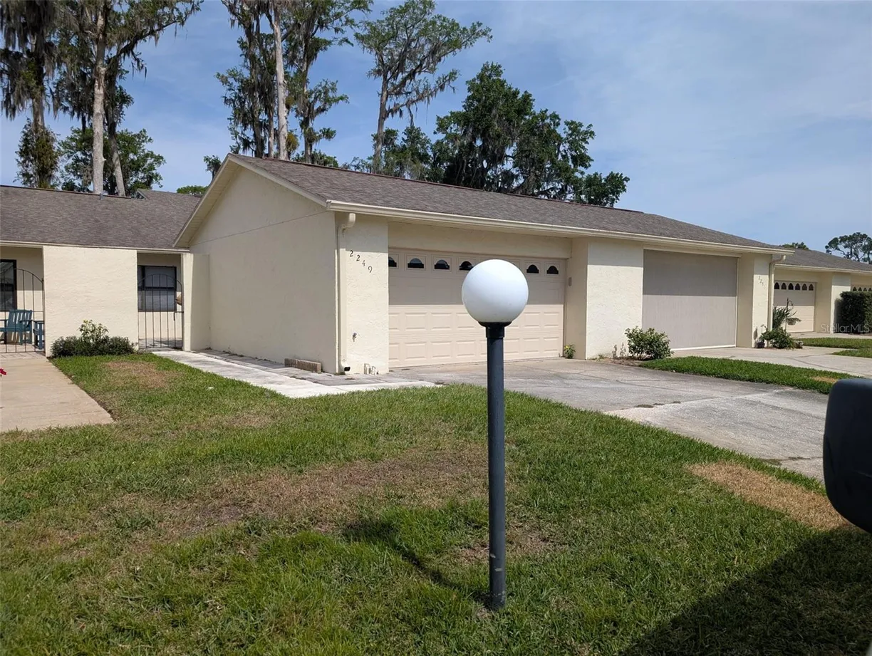 Central Florida Real Estate | View 2249 CYPRESS COVE DR, E3 | 2 Beds, 2 Baths