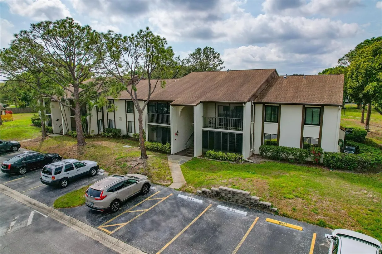 Sarasota/St. Petersburg Real Estate | View 2699 PINE RIDGE WAY, H1 | Listing