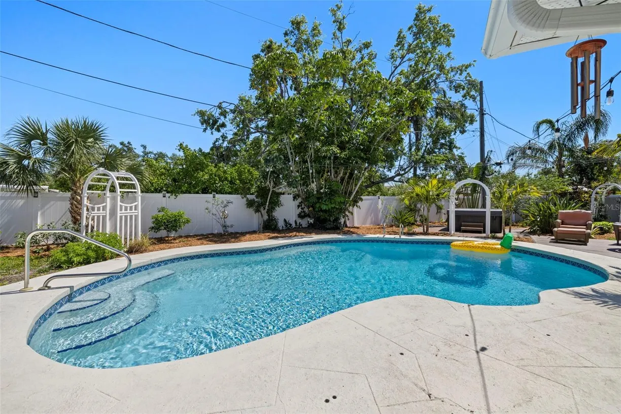 Sarasota/St. Petersburg Real Estate | View 1508 EDEN ISLE BOULEVARD | 3 Beds, 2 Baths