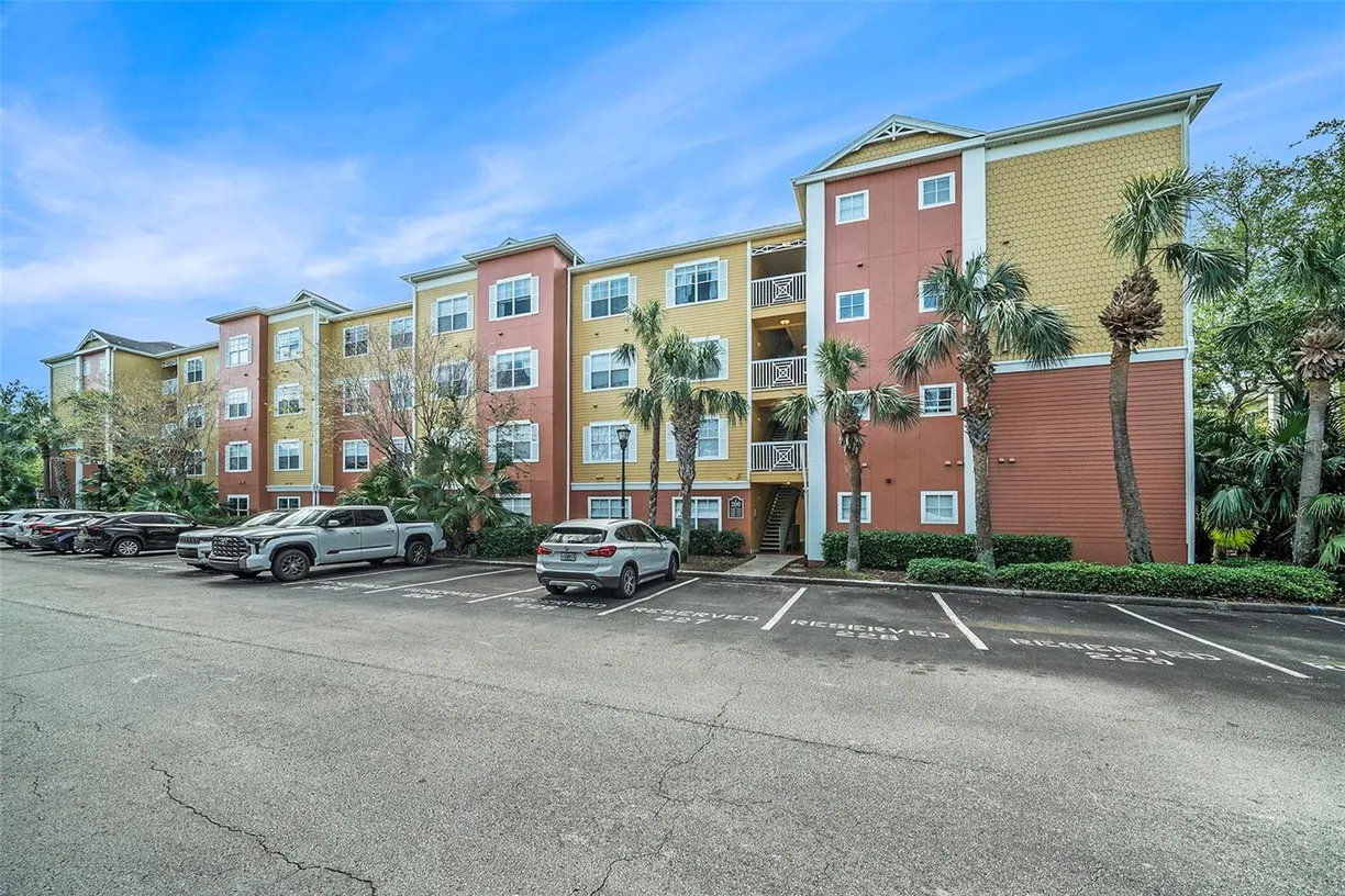 Sarasota/St. Petersburg Real Estate | View 4207 S DALE MABRY HIGHWAY, 2208 | 1 Bed, 1 Bath