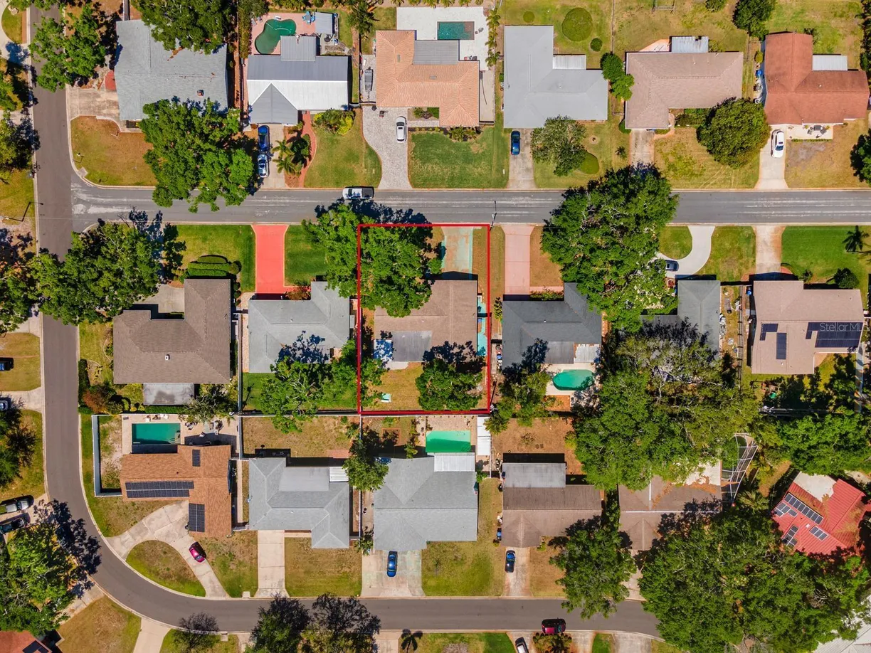 Sarasota/St. Petersburg Real Estate | View 6470 28TH TERRACE | Listing