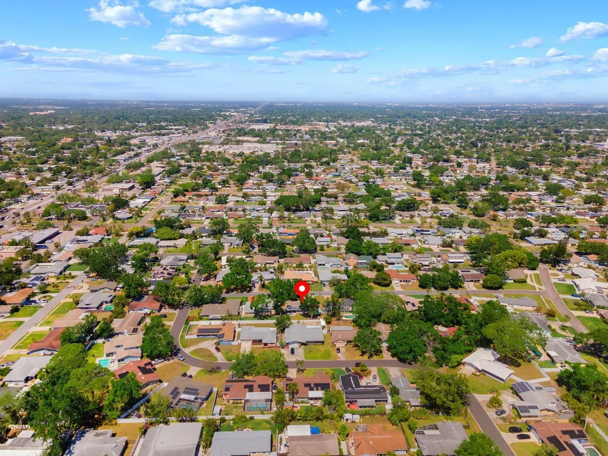 Sarasota/St. Petersburg Real Estate | View 6470 28TH TERRACE | Listing