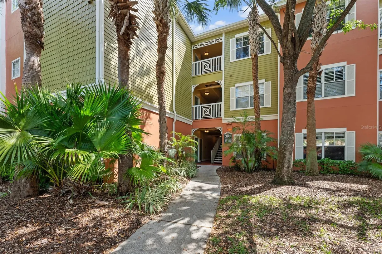 Sarasota/St. Petersburg Real Estate | View 4207 S DALE MABRY HIGHWAY, 3302 | Listing