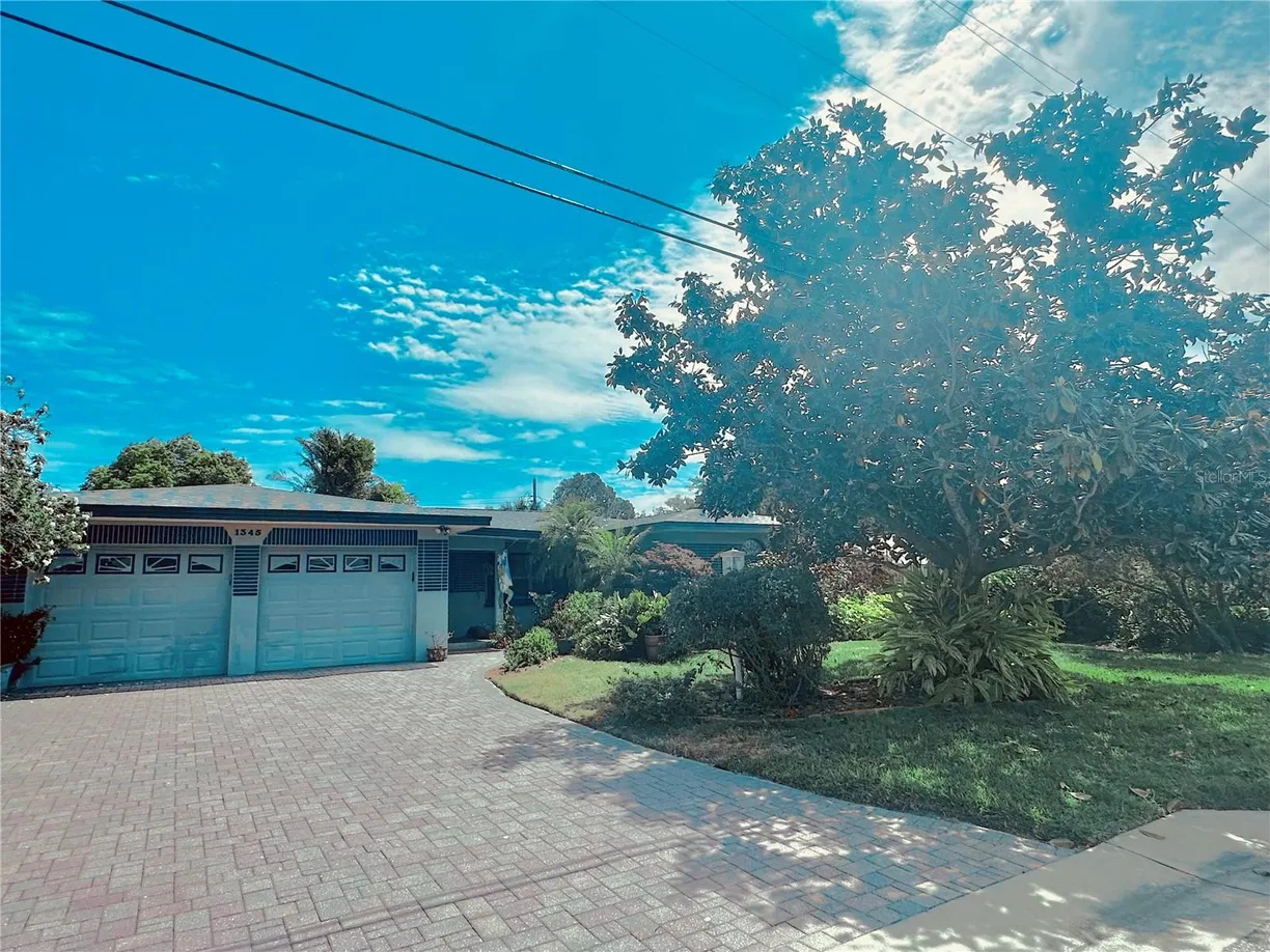 Sarasota/St. Petersburg Real Estate | View 1345 S EVERGREEN AVENUE | Listing