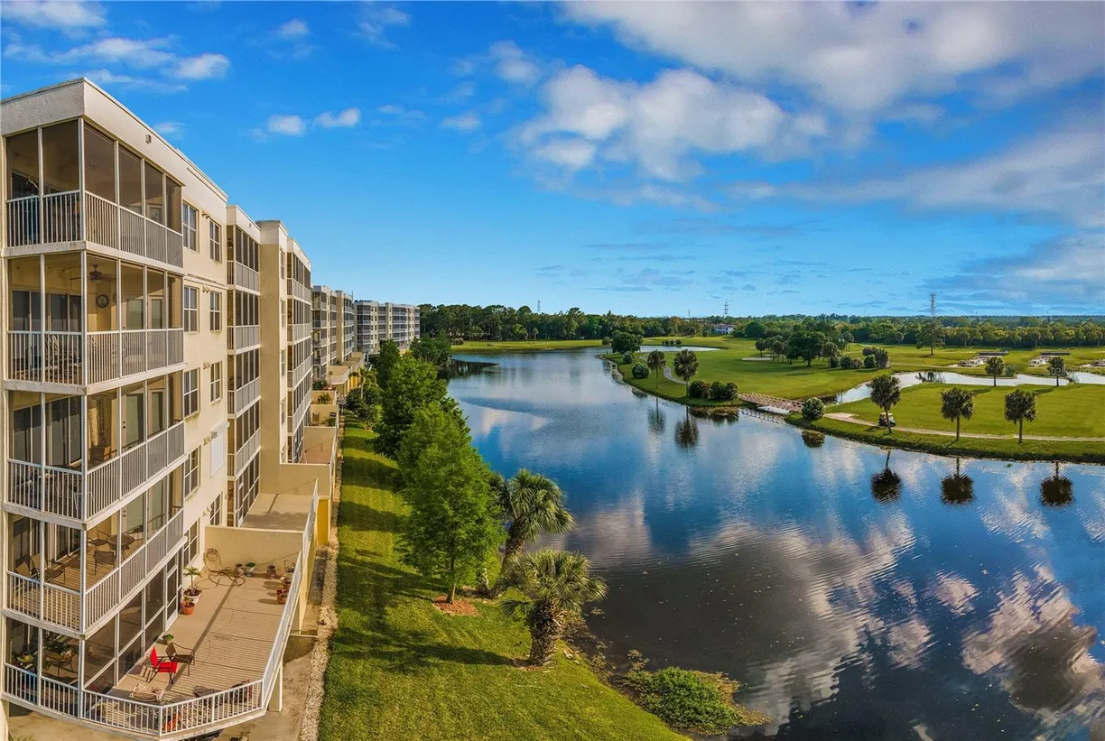 Sarasota/St. Petersburg Real Estate | View 1200 COUNTRY CLUB DRIVE, 5404 | Listing