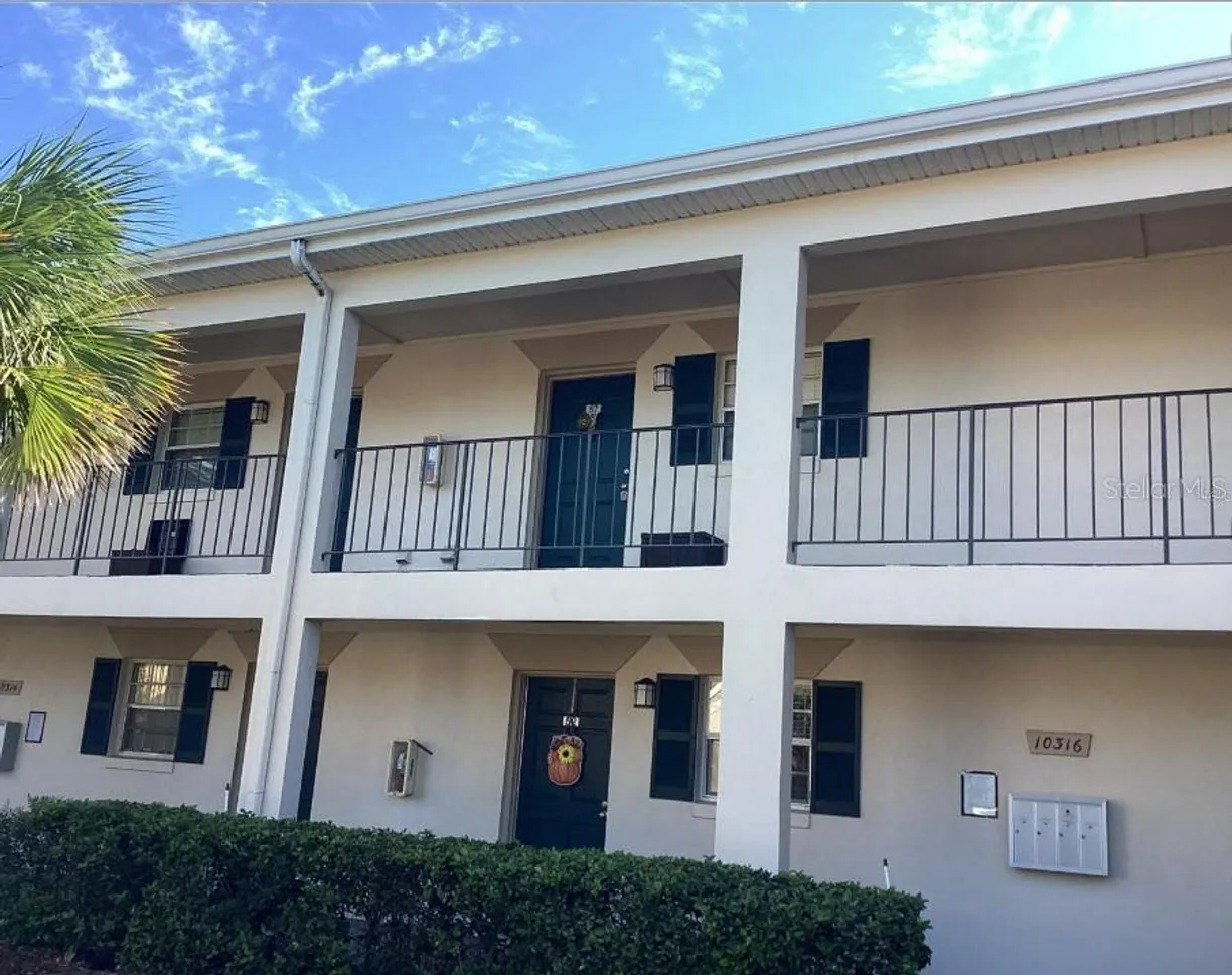 Sarasota/St. Petersburg Real Estate | View 10316 CARROLLWOOD COURT, 57 | 2 Beds, 2 Baths