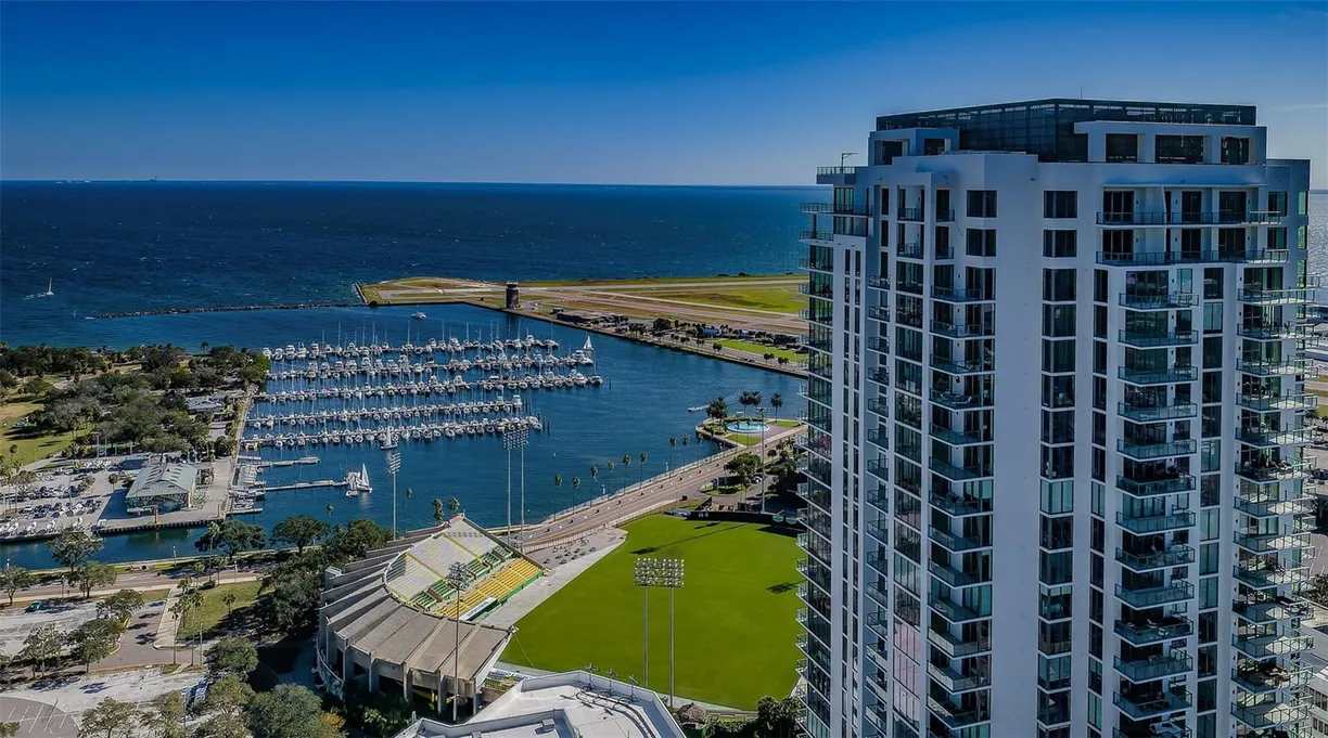 Sarasota/St. Petersburg Real Estate | View 301 1ST STREET, 3004 | Listing