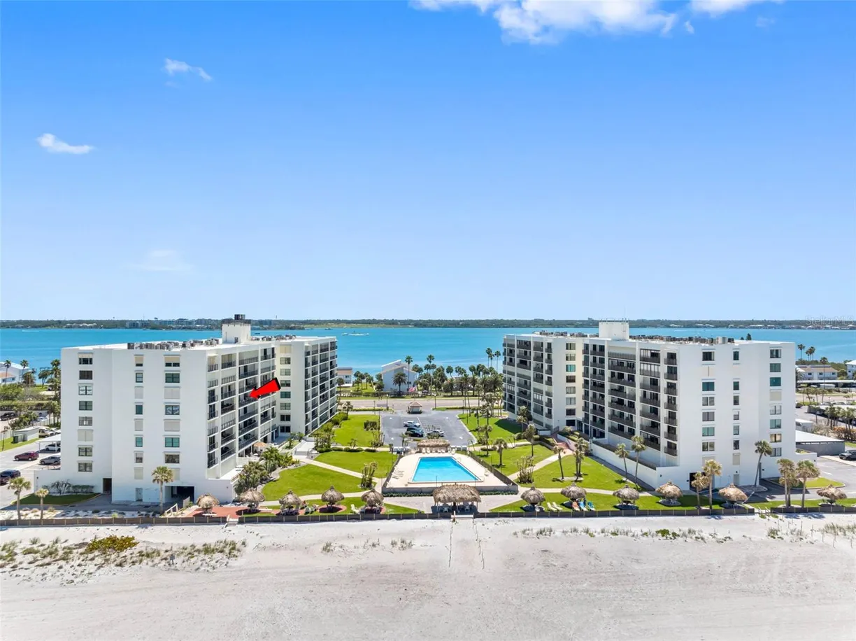 Sarasota/St. Petersburg Real Estate | View 1400 GULF BOULEVARD, 511 | Listing