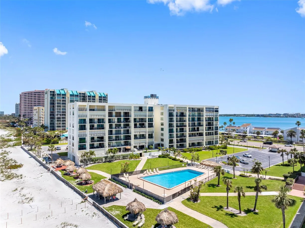 Sarasota/St. Petersburg Real Estate | View 1400 GULF BOULEVARD, 511 | 2 Beds, 2 Baths