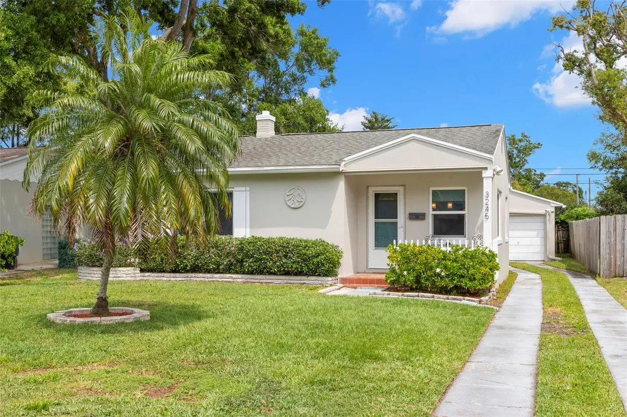Sarasota/St. Petersburg Real Estate | View 3245 14TH STREET | 2 Beds, 2 Baths