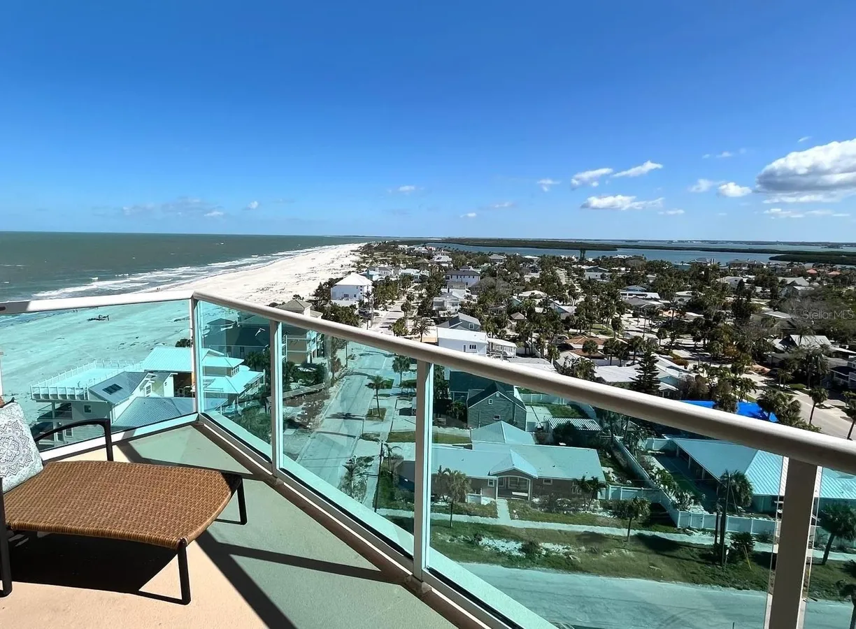 Sarasota/St. Petersburg Real Estate | View 880 MANDALAY AVENUE, N1004 | 1 Bed, 1 Bath