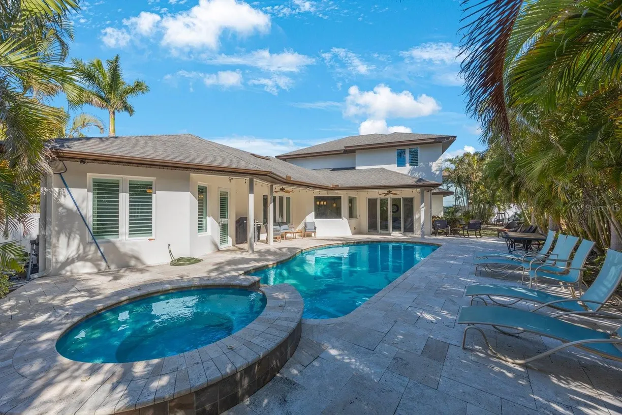 Sarasota/St. Petersburg Real Estate | View 597 BAY STREET | Listing
