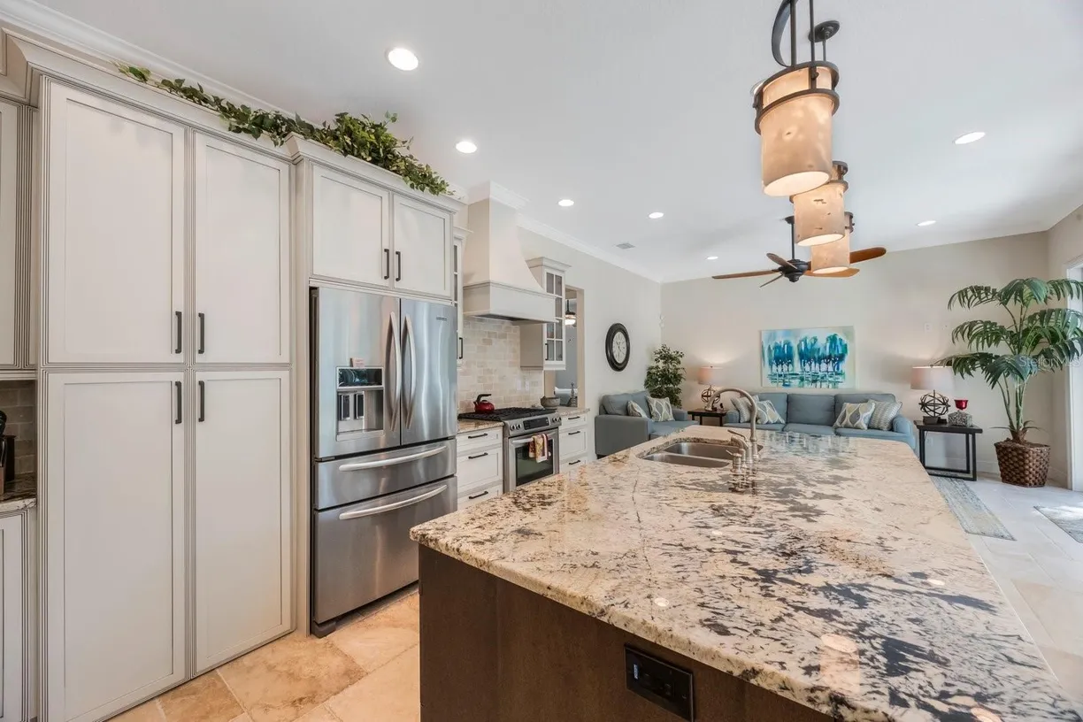 Sarasota/St. Petersburg Real Estate | View 597 BAY STREET | Listing