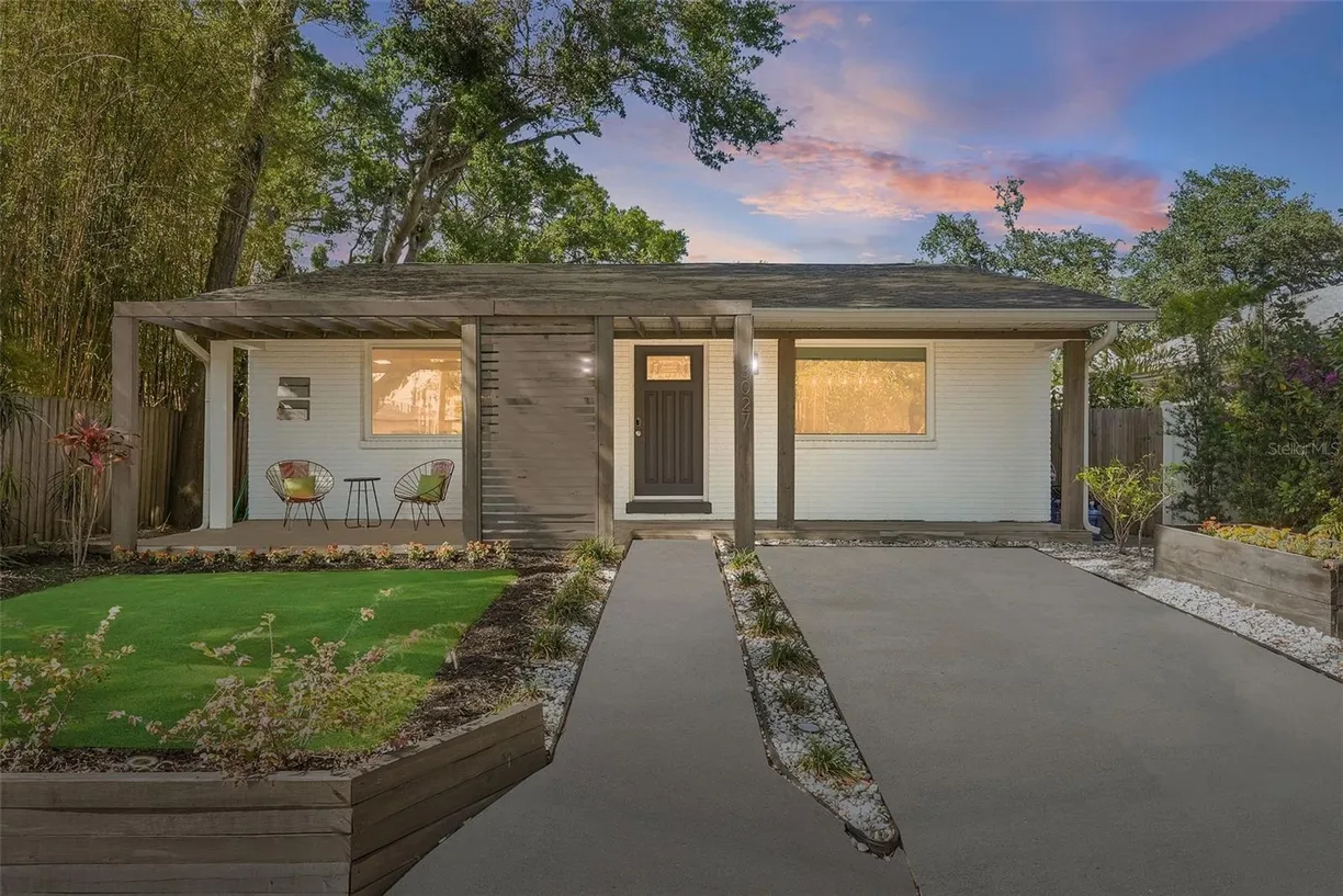Sarasota/St. Petersburg Real Estate | View 3027 BURLINGTON AVENUE | 4 Beds, 3 Baths