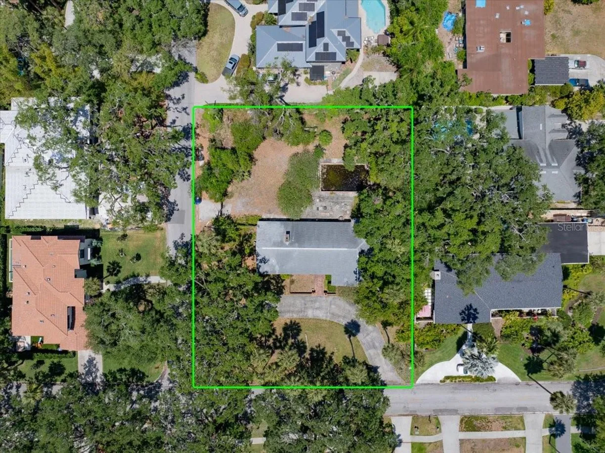 Sarasota/St. Petersburg Real Estate | View 4315 W AZEELE STREET | Listing