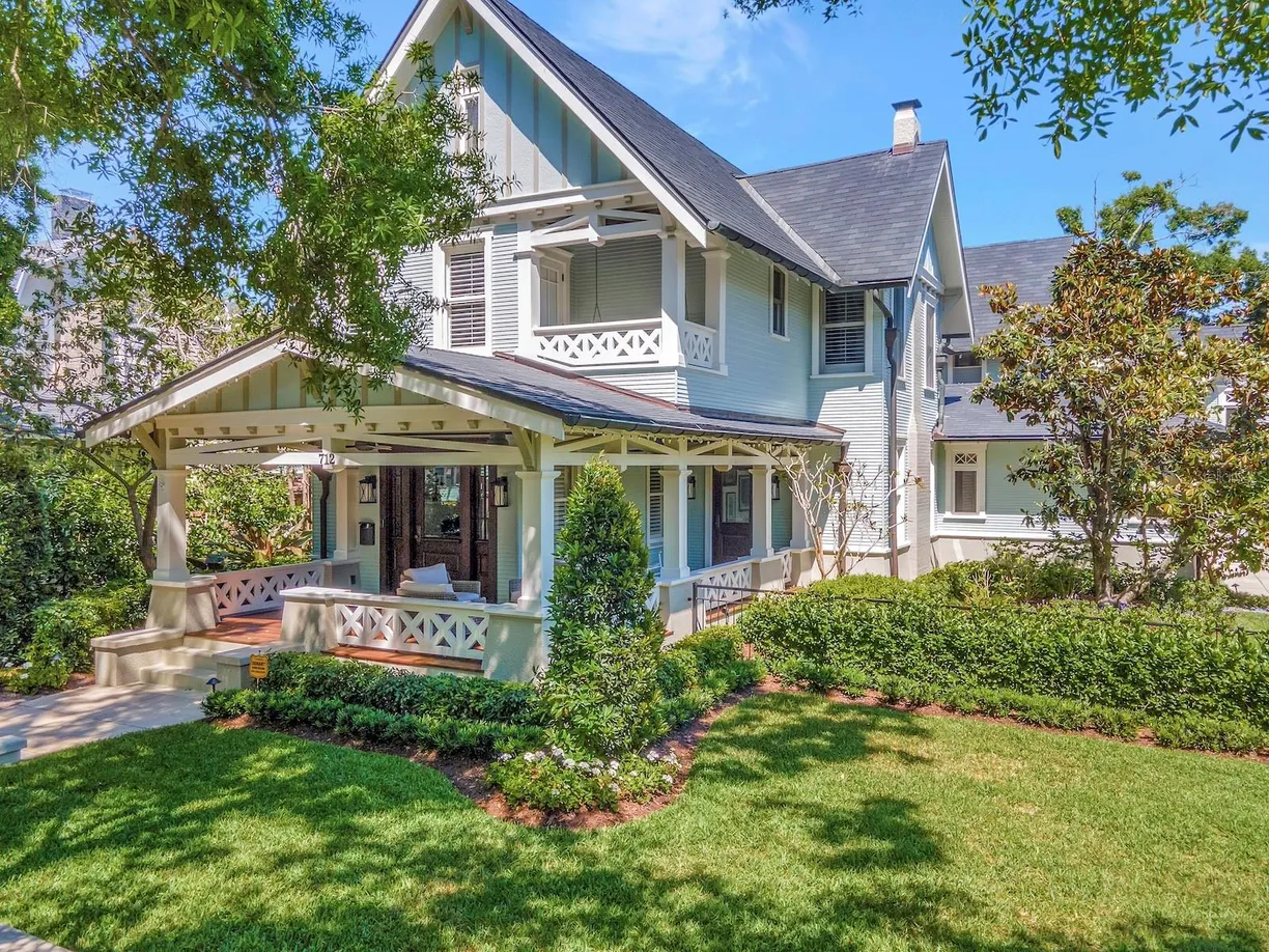 Sarasota/St. Petersburg Real Estate | View 712 S NEWPORT AVENUE | 5 Beds, 5 Baths