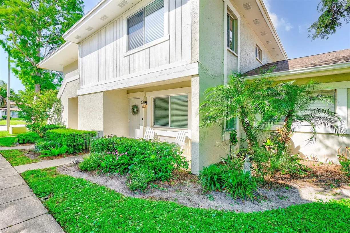 Sarasota/St. Petersburg Real Estate | View 2933 BOUGH AVENUE, C | Listing