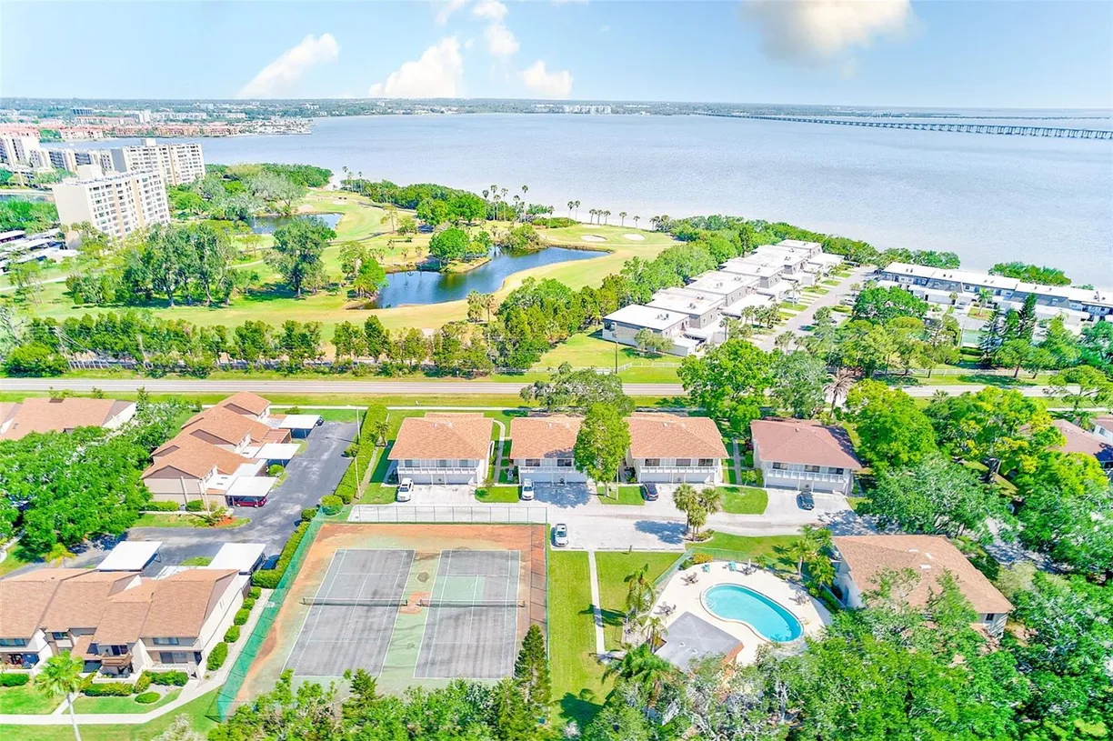 Sarasota/St. Petersburg Real Estate | View 2933 BOUGH AVENUE, C | Listing