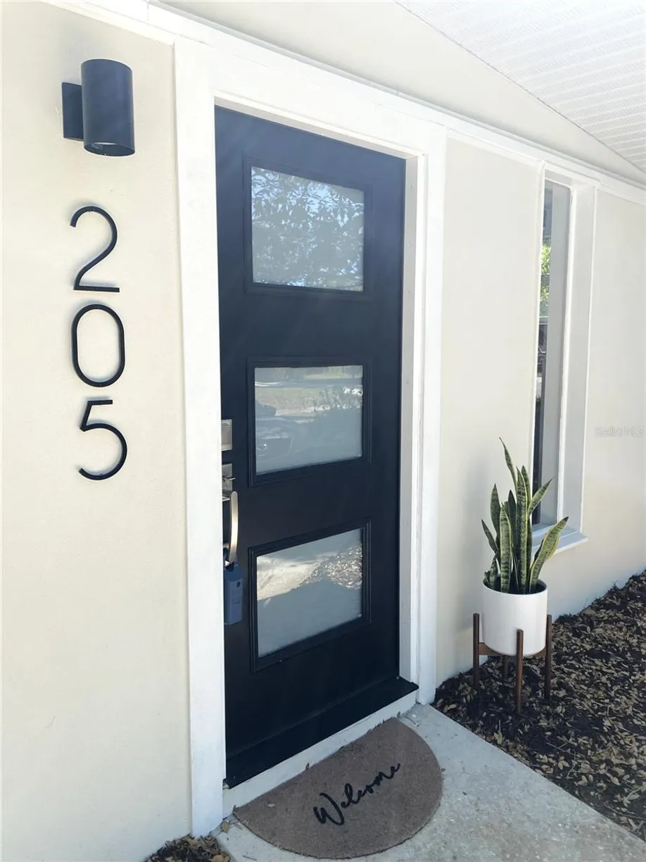 Sarasota/St. Petersburg Real Estate | View 205 PARK RIDGE AVENUE | Listing
