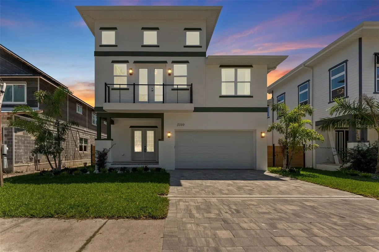 Sarasota/St. Petersburg Real Estate | View 3310 W WYOMING AVENUE | Listing